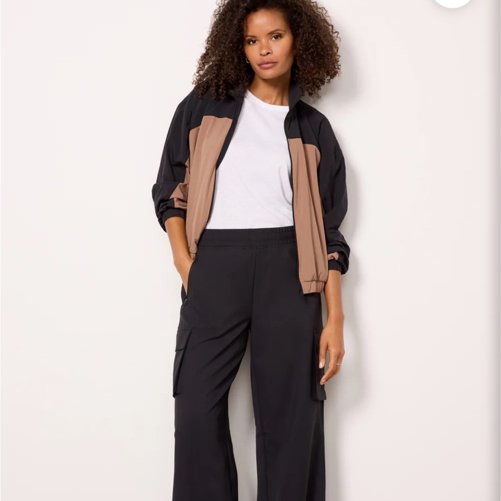 Evereve Black and Brown Jacket - Picture 2 of 7